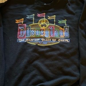 Gently used disneyland sweatshirt. Worn a few times no holes or rips or stains.